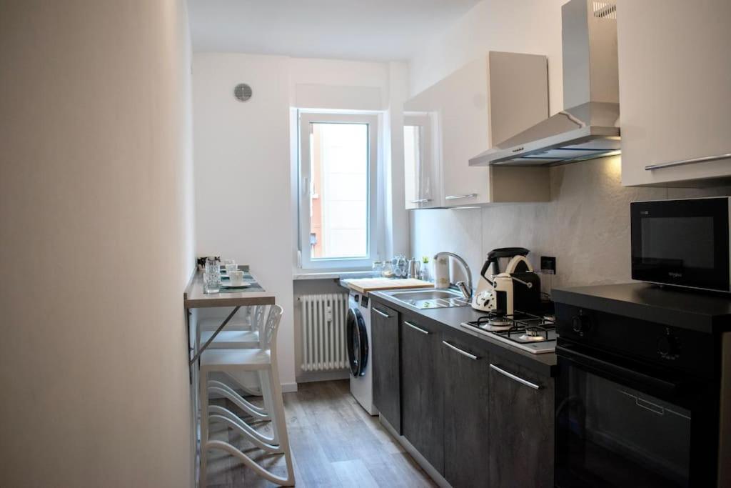 10Min From Center, 3 Bedroom Apartment With Balcony Trento Exterior foto
