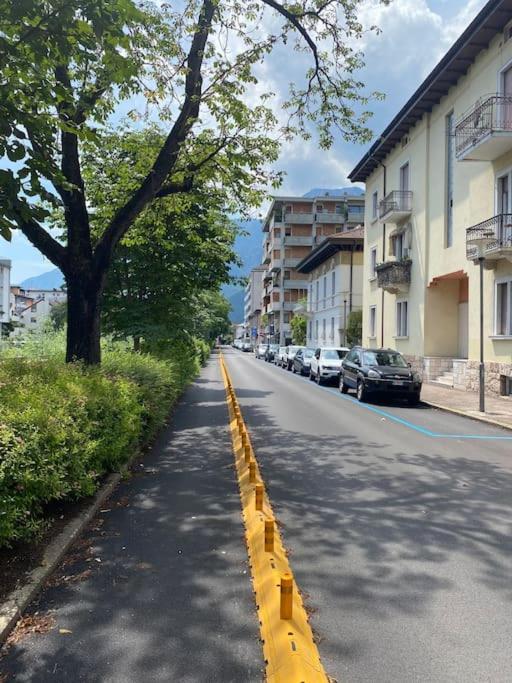 10Min From Center, 3 Bedroom Apartment With Balcony Trento Exterior foto